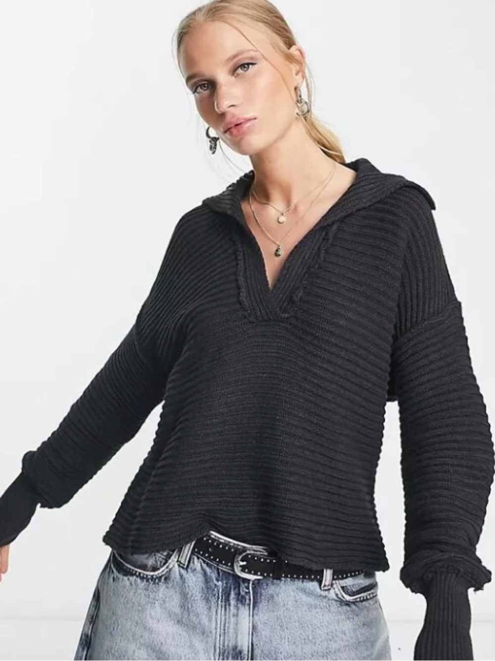Free People -relaxed fit v neck sweater